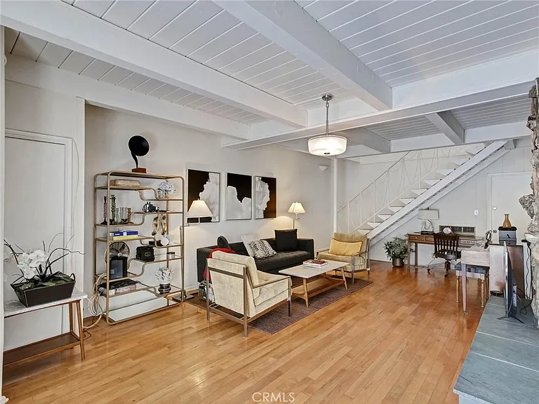 4268 Troost Ave — Photo 11