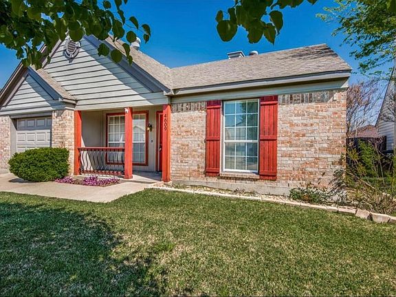 3rd image of 4609 Feathercrest Dr