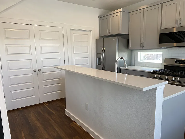 7907 Brodie Ln #B — Photo 20