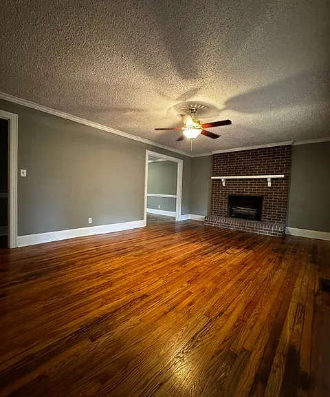 2414 Slay Dr — Photo 10