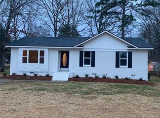 1295 Stanley Dr, Rock Hill, SC 29730