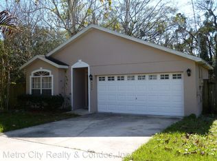4836 W Pine St, Orlando, FL 32811