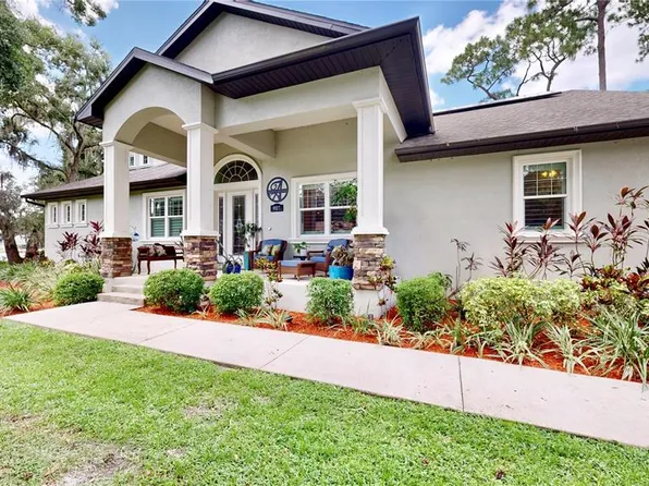 927 Sylvia Ln, Tampa, FL 33613