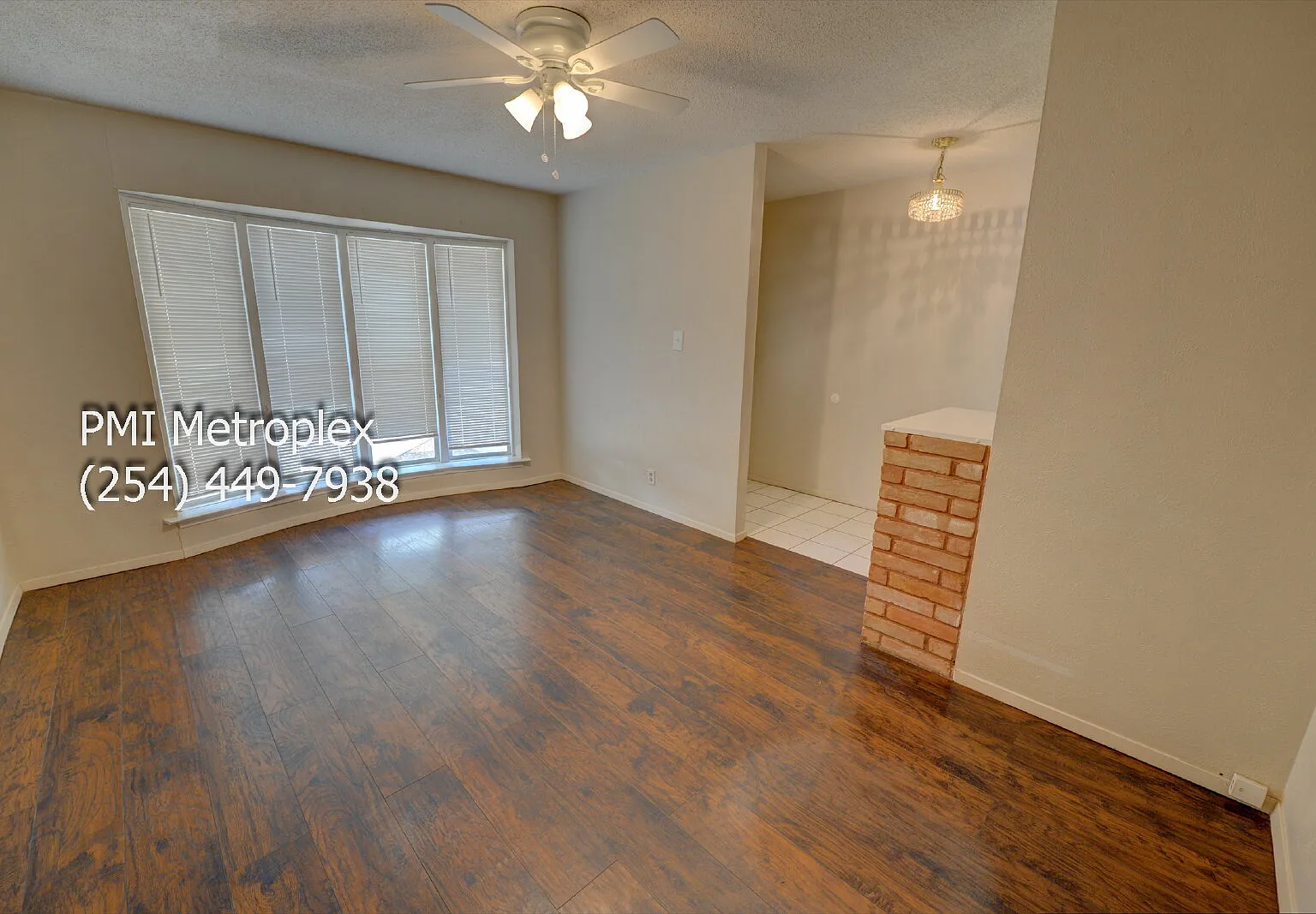 4 bed, 2.0 bath, 1489 sqft, $2,295 — Photo 3