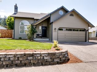 7285 B St, Springfield, OR 97478