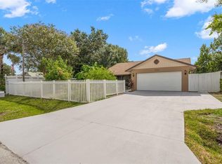 3239 Cary Way, Sarasota, FL 34232