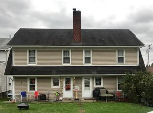 209 W Main St, Saint Clairsville, OH 43950