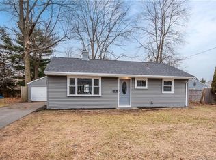 6 Rosemont Dr, Plainville, CT 06062