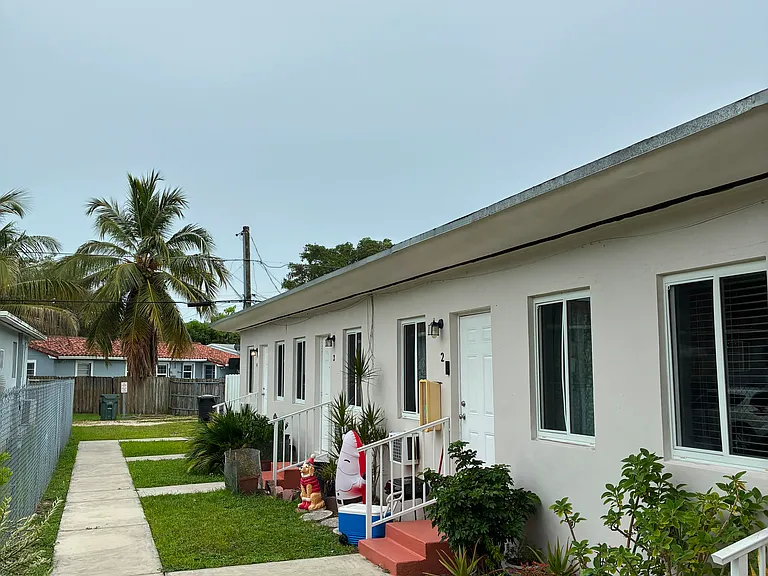 248 Flagler Dr #4 — Photo 6