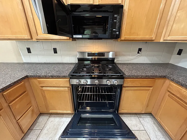 2041 E Fawn Dr — Photo 14