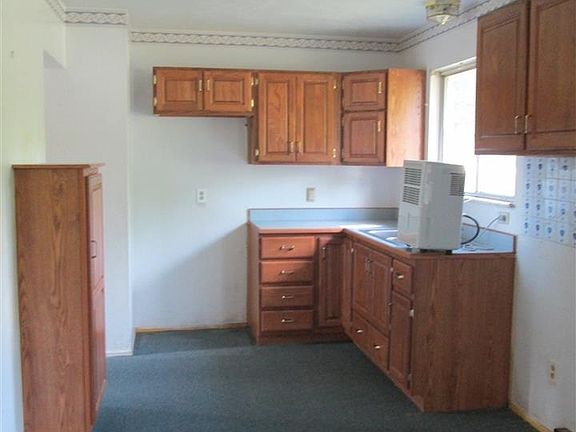 3rd image of 56693 Driftwood Dr