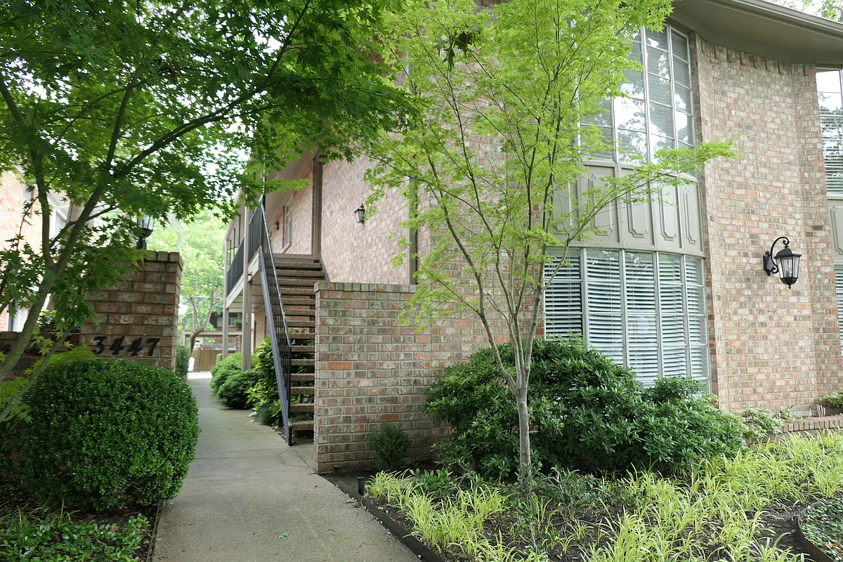 Building Photo - 3447 McFarlin Blvd #C