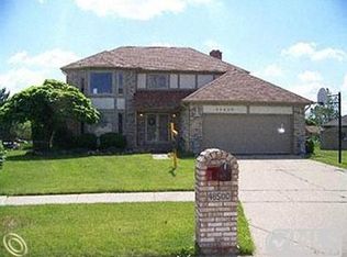 48500 Metamora Ct, Macomb, MI 48044