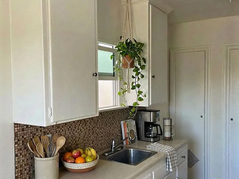 608 S Myers St #608 — Photo 3