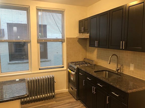 2nd image of 30-32 33rd St #3