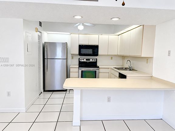 2nd image of 13255 SW 88th Ln APT 402
