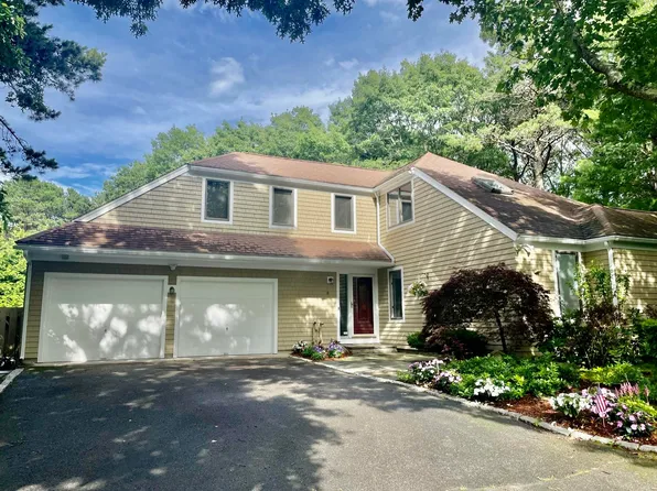 8 Walton Knob, Mashpee, MA 02649