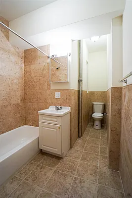 Rented by DSA Realty | media 26