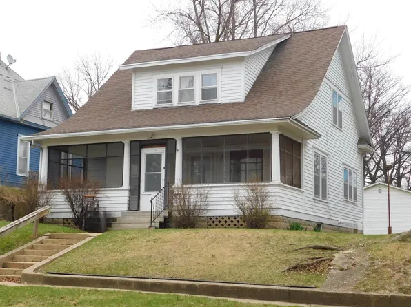 416 N 15th St, Denison, IA 51442