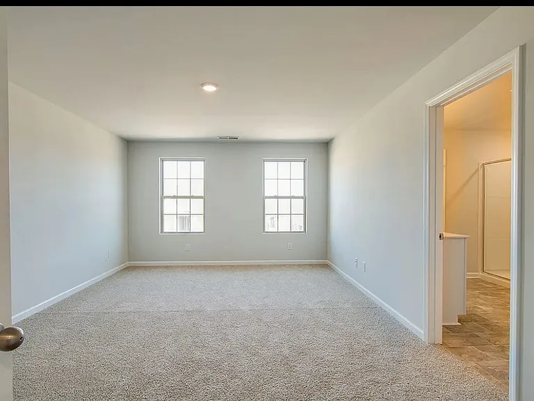 9044 Copenhagen Dr — Photo 8