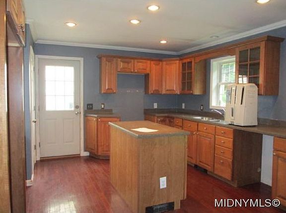 2nd image of 8121 Shore Dr