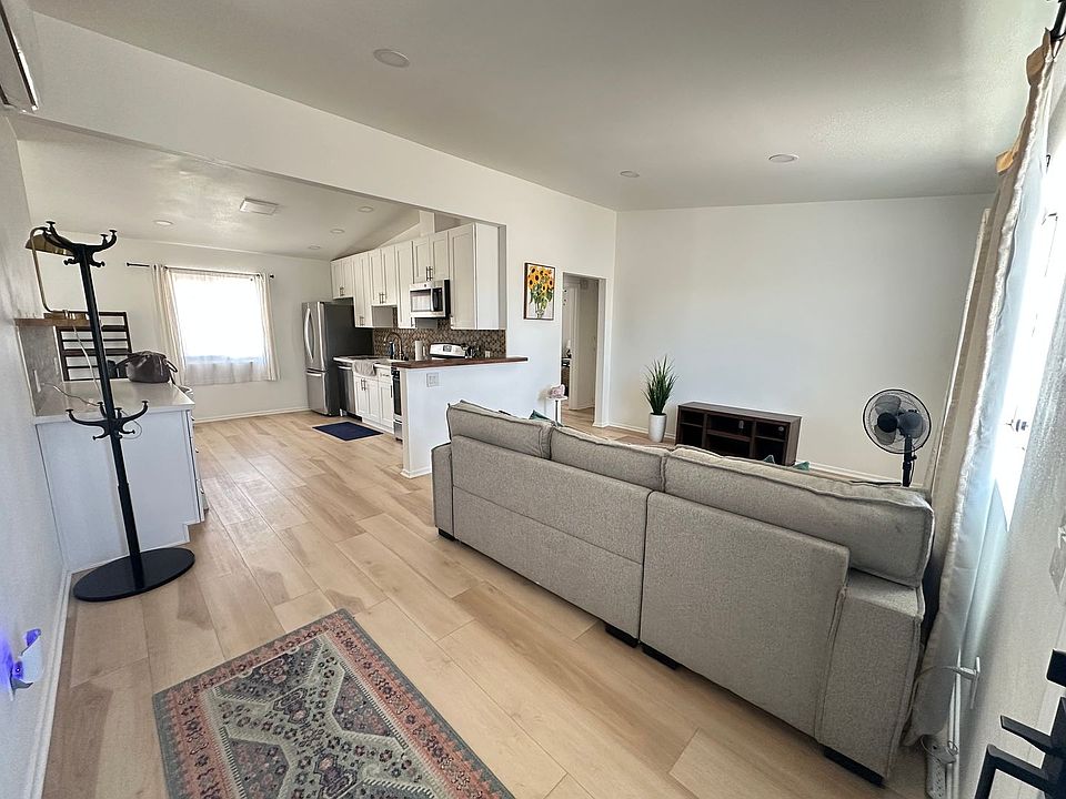 1st image of 5746 Halsey Ave