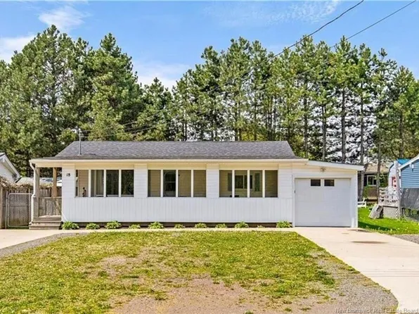 18 Shepody Ln, Shediac, NB E4P 5C9