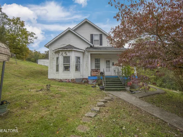 425 W Robbins St, Jellico, TN 37762