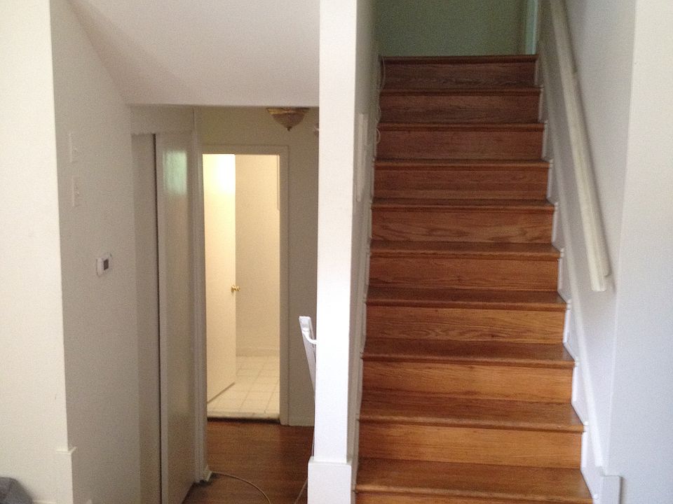2nd image of 3831 Prince William Dr