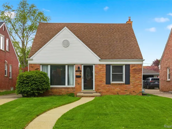 1906 Venice St, Dearborn, MI 48124