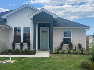 3897 Heartwood St, Panama City, FL 32404