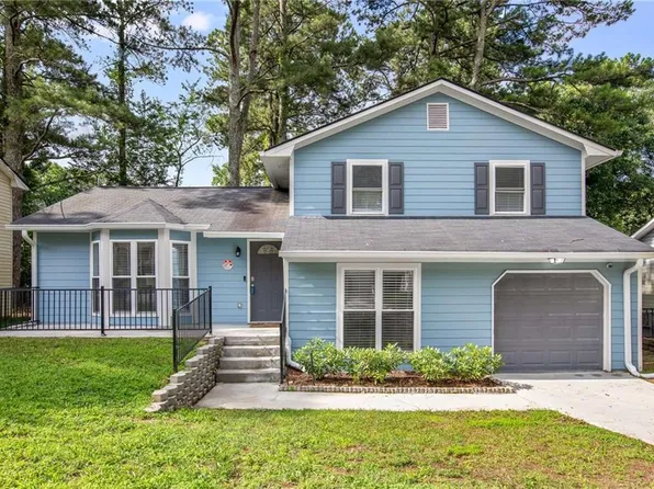 6176 Hyde Park Ln, Lithonia, GA 30058