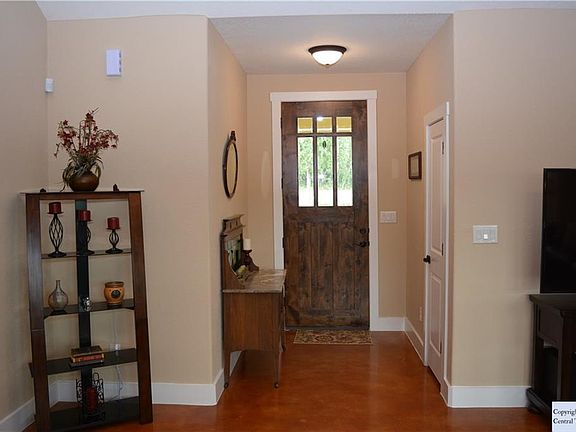 2nd image of 1019 La Paloma Dr
