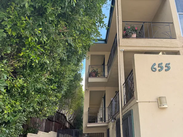 655 N Lucerne Blvd #2, Los Angeles, CA 90004