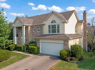 1623 McCormack Dr, Hoffman Estates, IL 60169