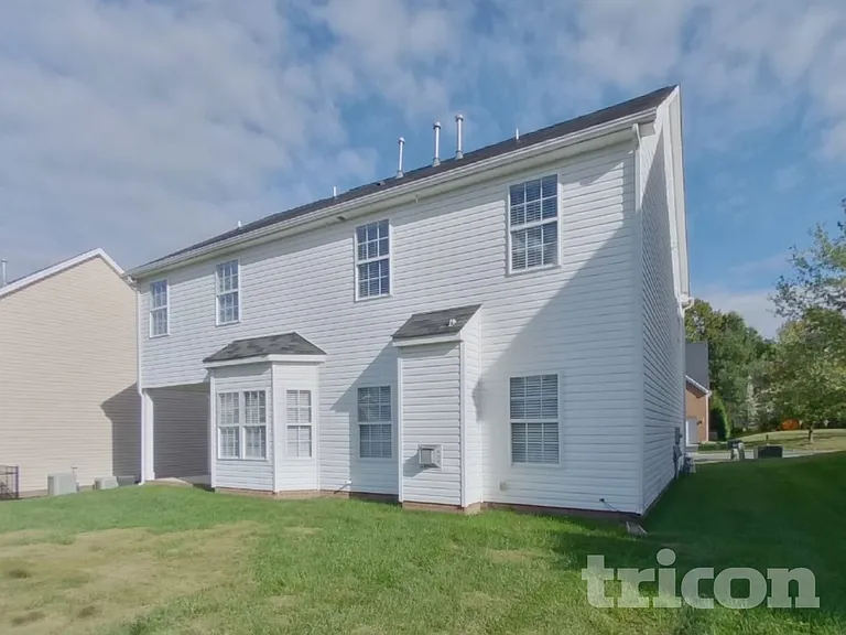 2625 Sierra Chase Dr — Photo 21