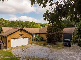 630 Weaver Hill Rd, Coventry, RI 02816