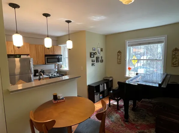 3534 10th St NW APT 110, Washington, DC 20010