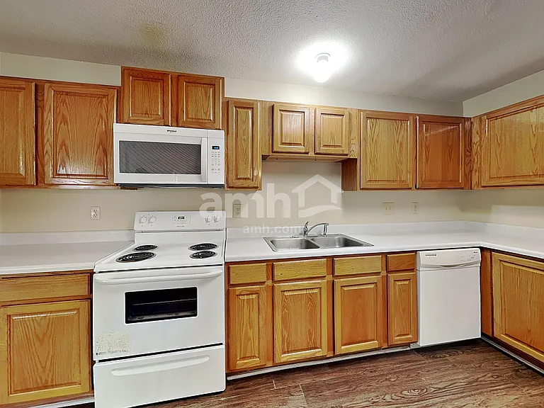 4611 Camas — Photo 3