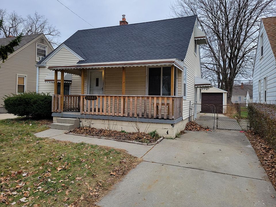 1st image of 24668 Stanford St