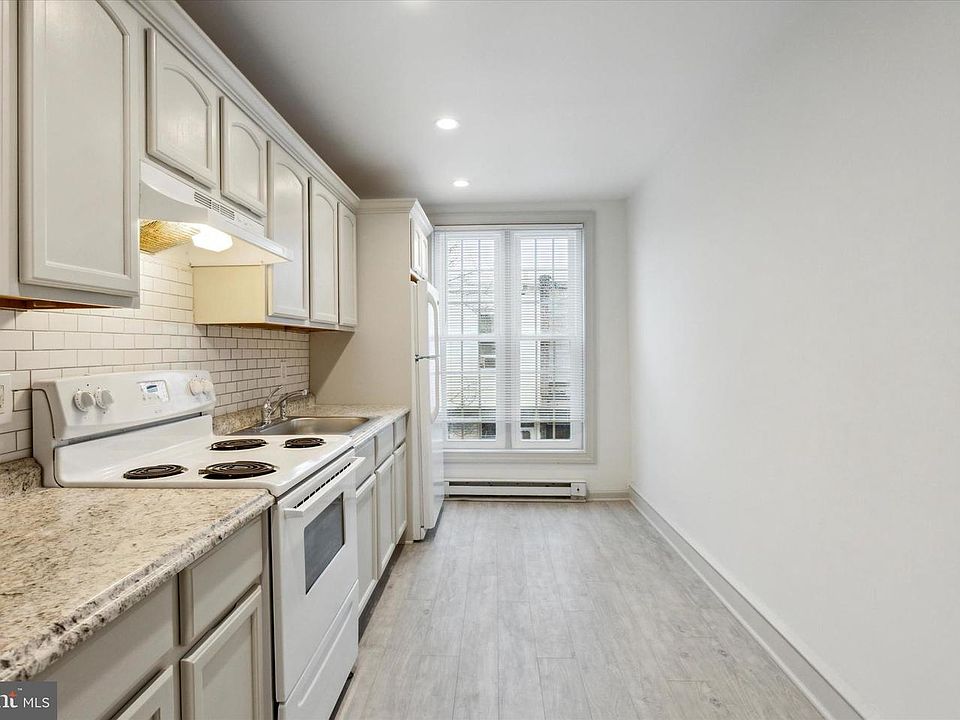 1st image of 1513 S 31st St #2