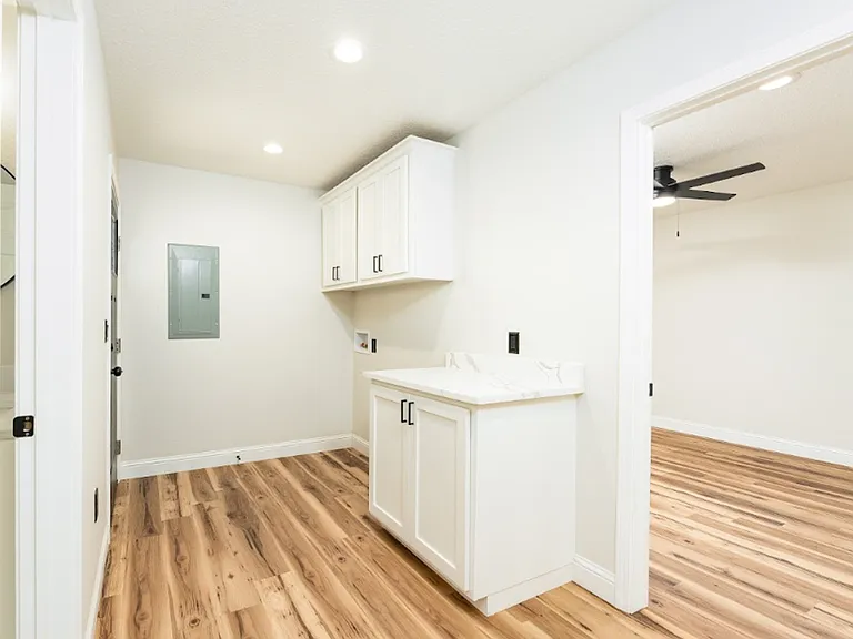 128 Chisum Dr — Photo 11