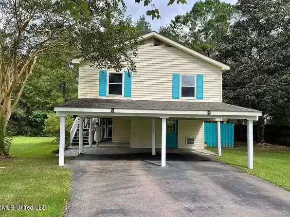 12240 Fishermans Trl