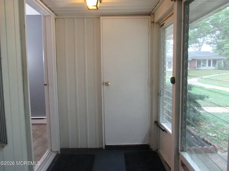 841B Inverness Ct — Photo 5