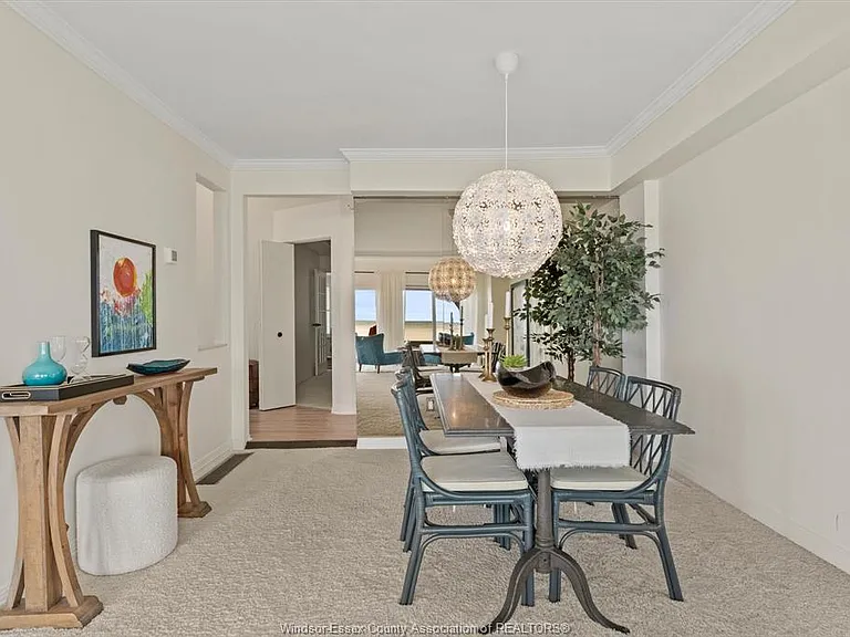 12746 Riverside Dr E — Photo 13