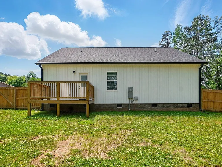 301 Tomberlin Rd — Photo 26
