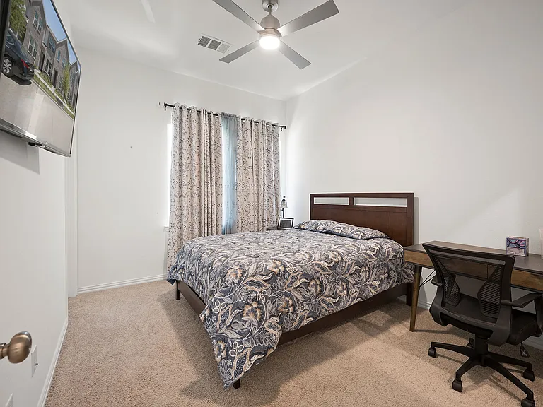 5243 Legacy St — Photo 17