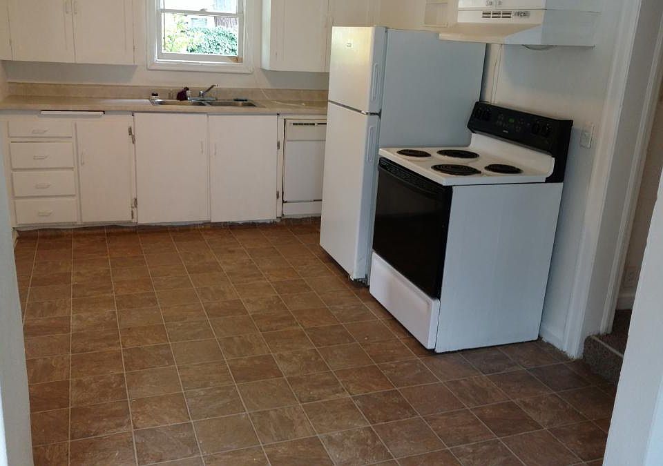 2nd image of 2116 SE 174th Ave