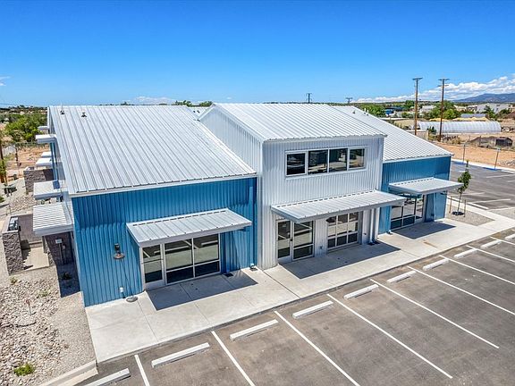 4th image of 1189 Parkway Dr Building G