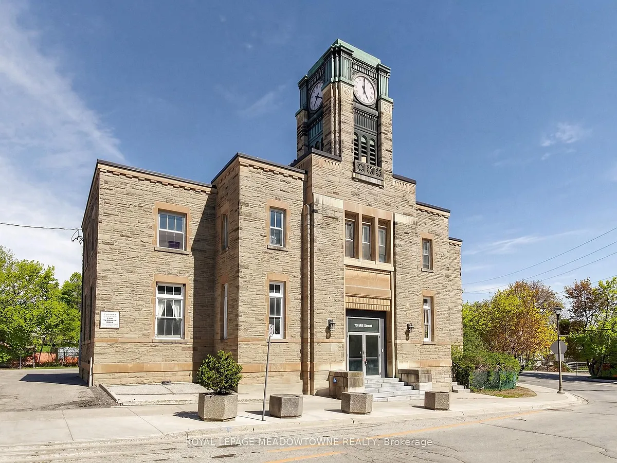 Building Photo - 70 Mill St #10